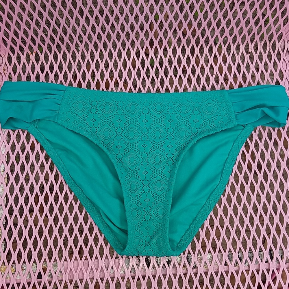Mossimo Bikini Bottom size xl